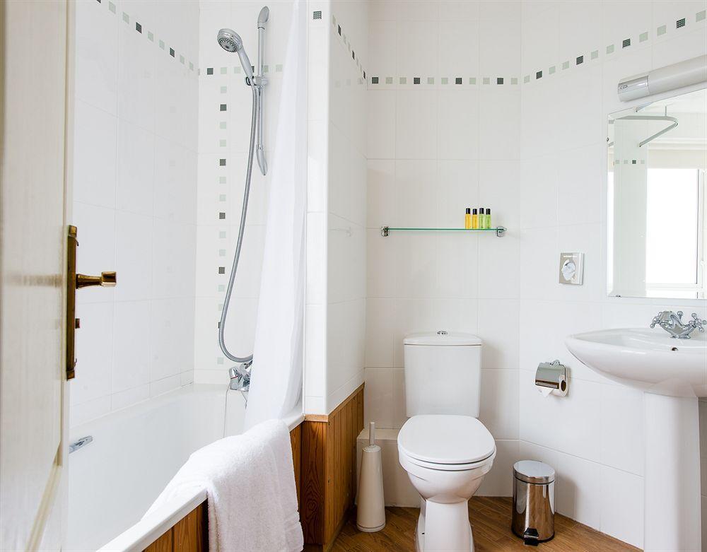 The Samares Coast Hotel & Apartments Saint Helier Ngoại thất bức ảnh